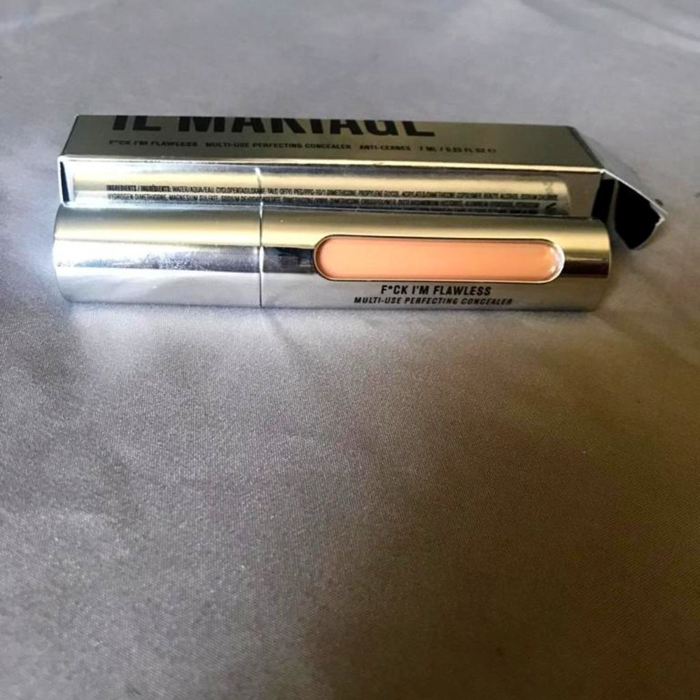 IL Makiage - Fuck I am flawless concealer shade 10